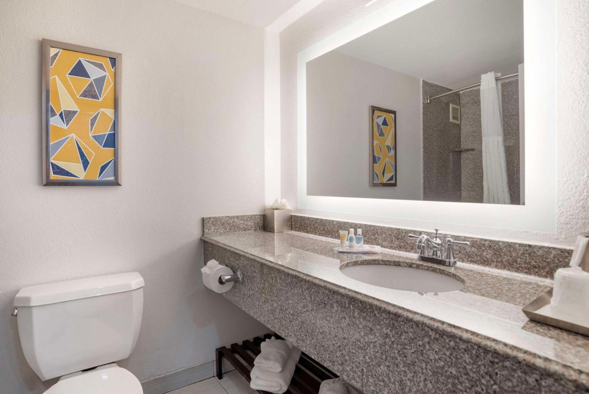Comfort Inn & Suites New Orleans Airport North Kenner Zewnętrze zdjęcie